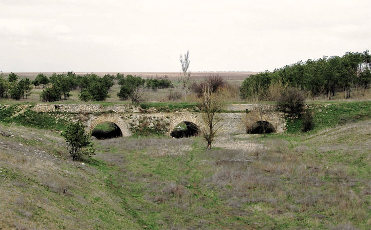 Мост Екатерининского тракта. XVIII век, село Бургунка